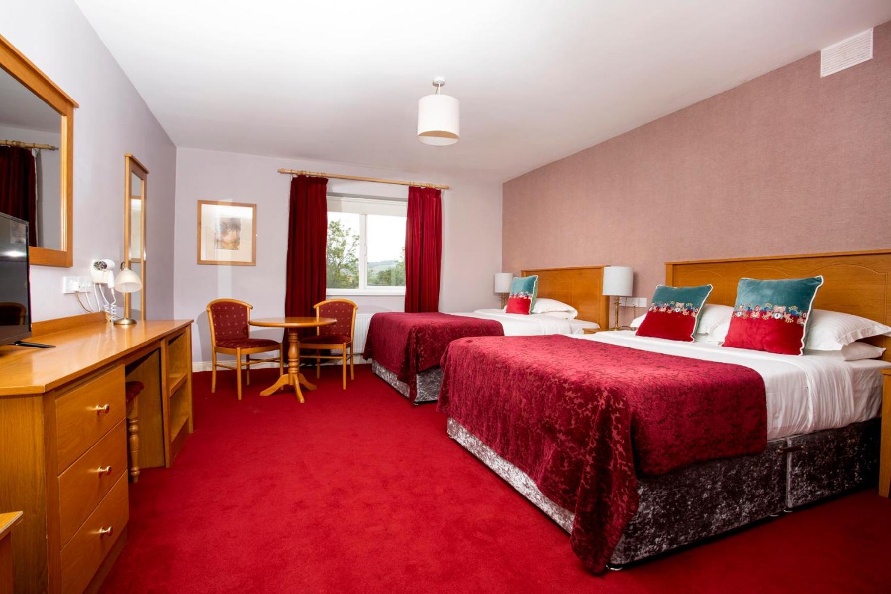 Hotel Donegal Manor Donegal Town Exterior foto